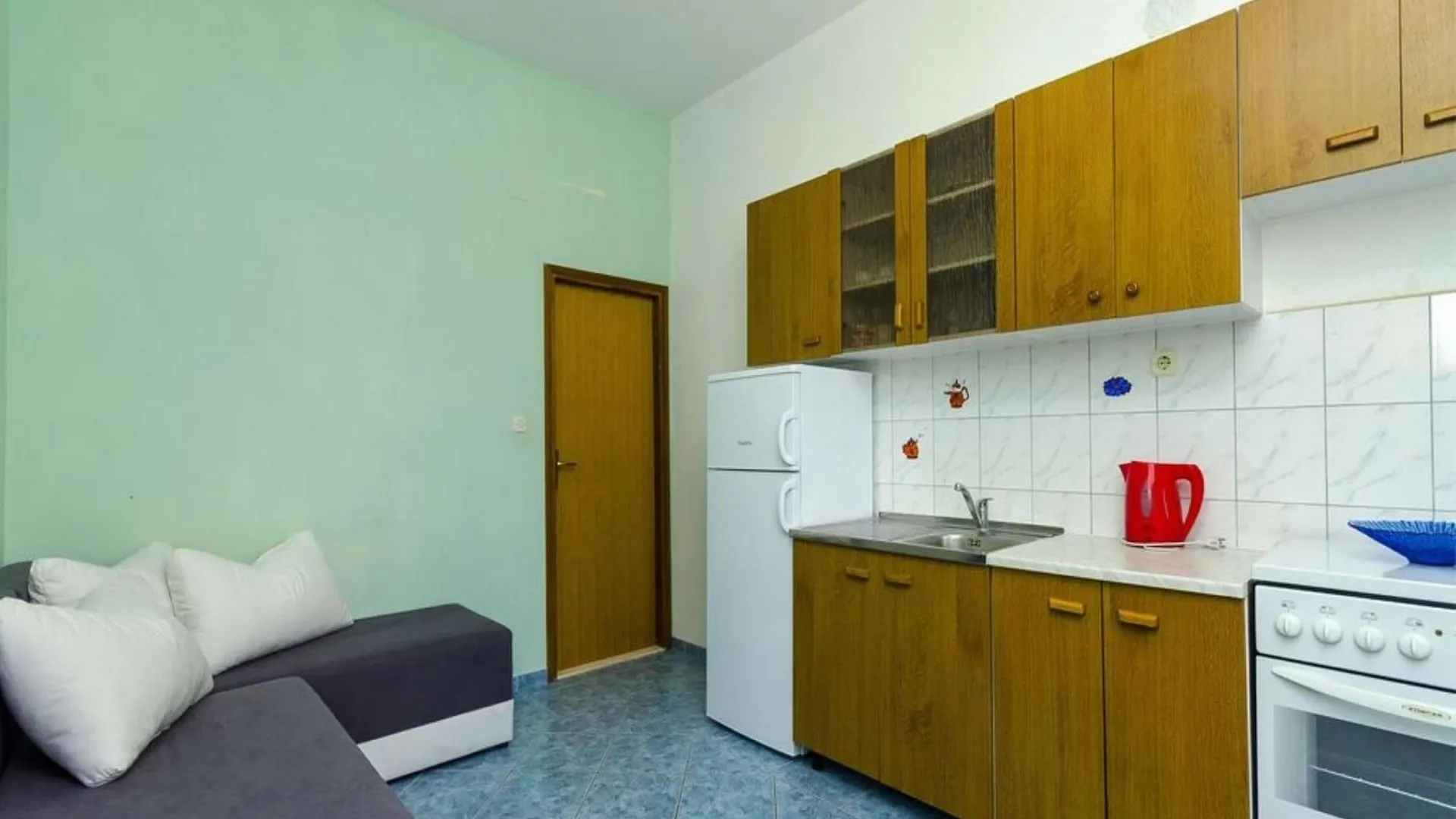 Apartments Tamaris 0*, Slatine Croatia