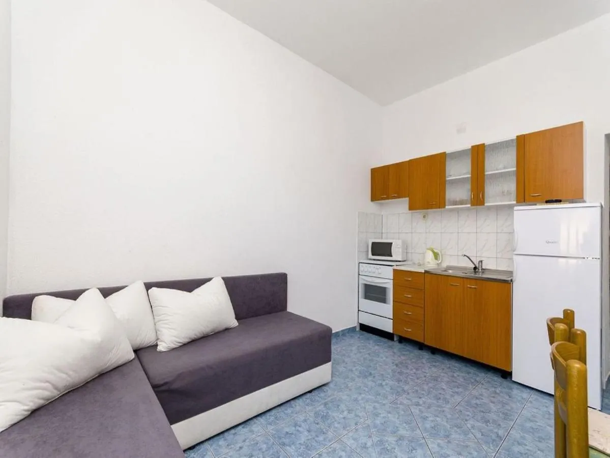 Apartments Tamaris Slatine Croatia